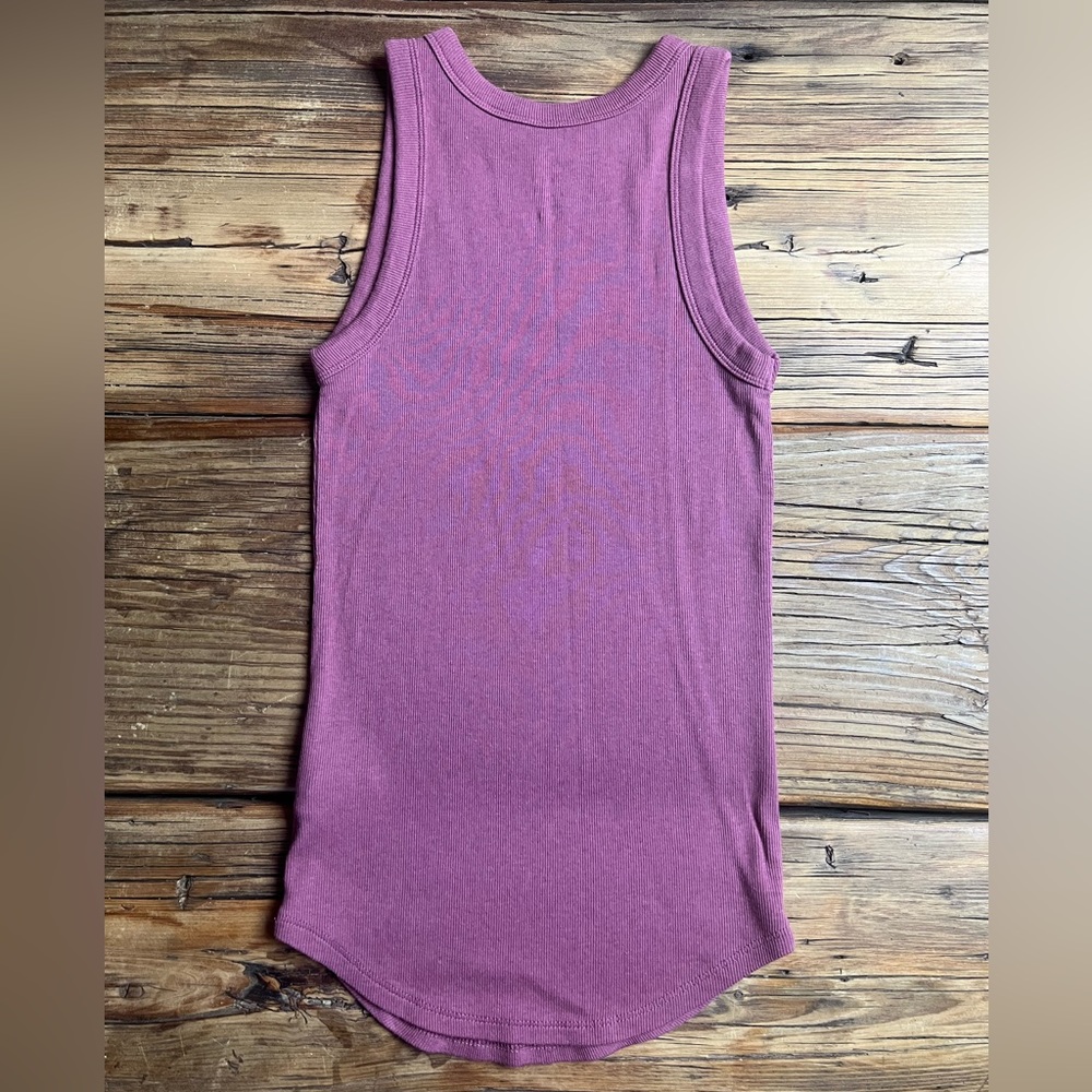High Neck Ribbed Tank Top - Picture 5 of 5